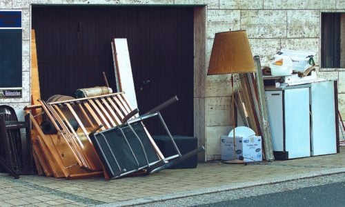 How to Responsibly Dispose of Old Furniture