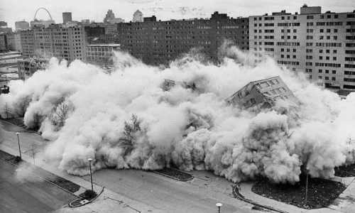 The Time the Federal Government Built a Flawed Housing Project and Tore It Down 20 Years Later