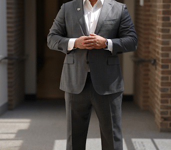 How Fabian Cruz’s Family History with Tax Struggles Fuels His Client-First Mission