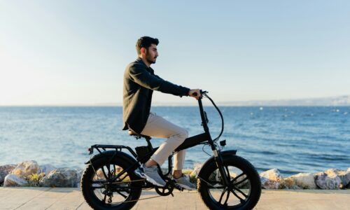 10 Ways E-Bikes Make Commuting Less Stressful