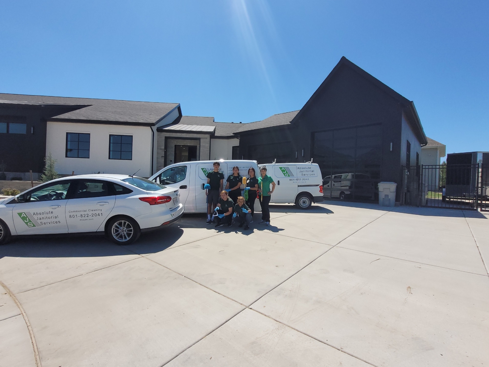 professional office cleaning team in Utah County